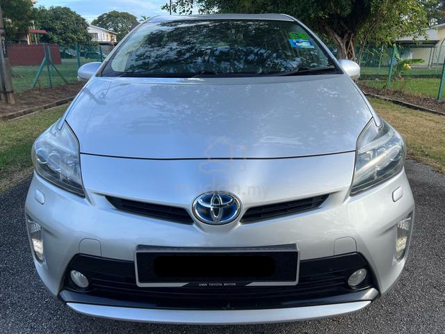 2012 Toyota PRIUS 1.8 LUXURY HYBRID (A) - 2