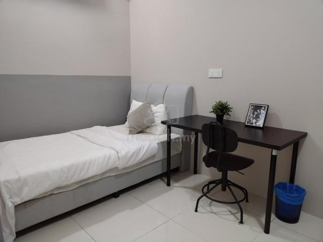 Single Room, Female Unit @ Skyview Residence, Jelutong 1