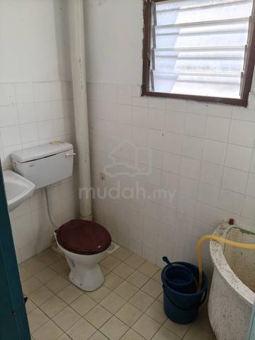 Ampang gunung Rapat Double Storey Terrace House For Rent 5