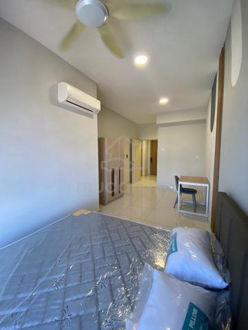 Fully Furnished Master Queen bed Ensuite for Rent @ Nest 2 Residence 1