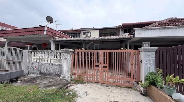 [TERMURAH] 2 Storey Terrace Taman Sri Putra, Banting, Jalan Semilang 3 1