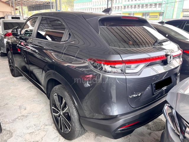 2026 Honda HR-V 1.5 V*SUPER LOW MILEAGE*DEMO CAR* - 4