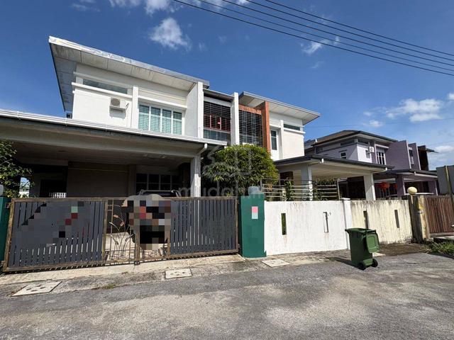 Double Storey Semi D, Villas Unigarden, Kota Samarahan 1