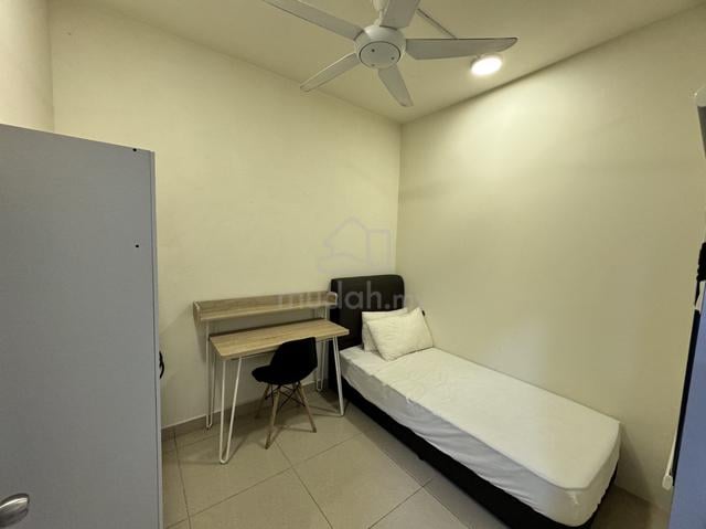 Bilik Sewa (Female only) di Suasana @ Damansara Damai 1