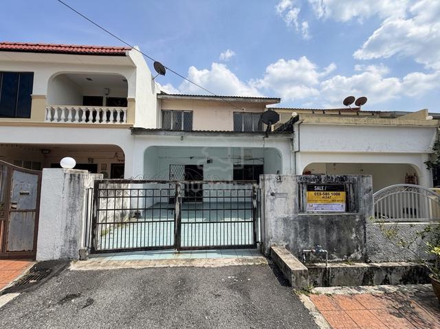 [Below MV] Extended 2-Storey Terrace Taman Melur, Ampang For Sales 1