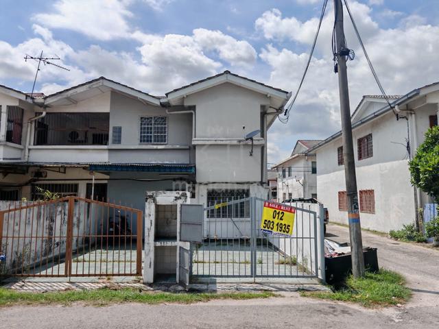 End Lot 2 sty Town House (Grd flr) -Taman Sri Sentosa-Klang-Ready Now 1