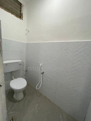 Tmn U,Skudai, Teres 1 Tingkat siap Reno Untuk di Jual bwh Market Value 4