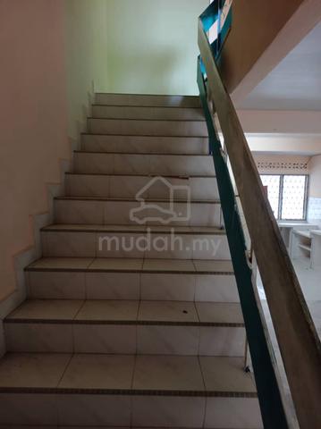 HOT SPOT. 2 STOREY TERRACE TAMAN DESA MURNI, Sg Dua. Boleh Full Loan 5