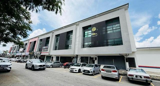 GF Shoplot , Facing road, Machang Bubok ,Bukit Mertajam , Alma 1