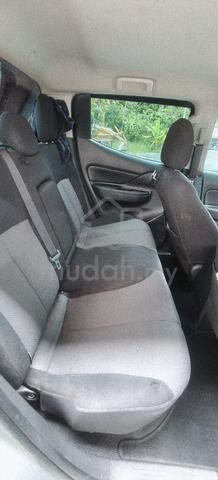 2020 Mitsubishi TRITON 2.4 VGT PREMIUM (A) - 2