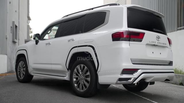 2023 Toyota LANDCRUISER 3.4 ZX FJA300W (A) - 4