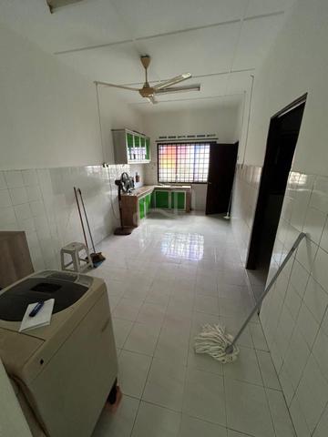 Single storey taman kota masai jalan duku Pasir gudang mmhe 1