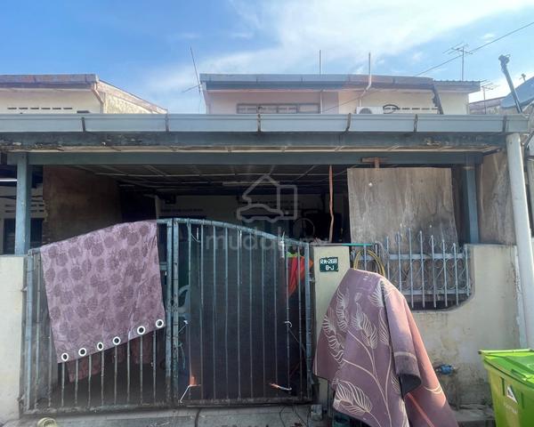 Cenderawasih Bukit Setongkol 2 Story Low-Cost House 1