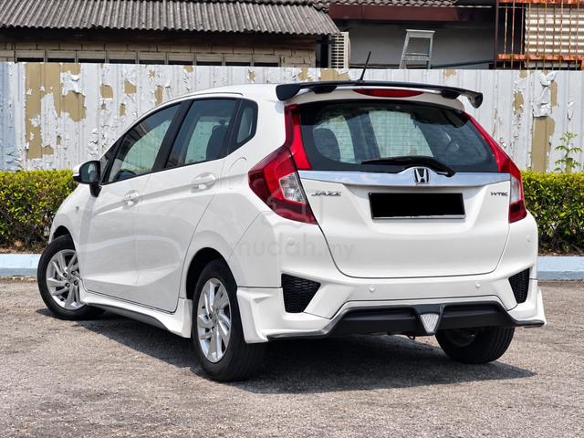 TIP TOP CONDITION 2017 Honda JAZZ 1.5 E (A) - 2