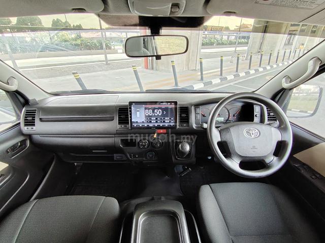 2016 Toyota Hiace 2.7 (M) Window Van High Roof - 5