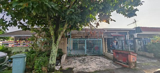 Taman kepong 1 storey house for sale 1