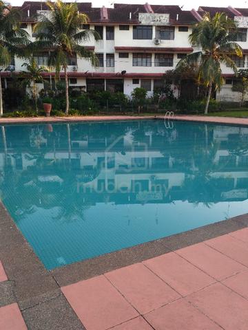 Palm Court Town House 1