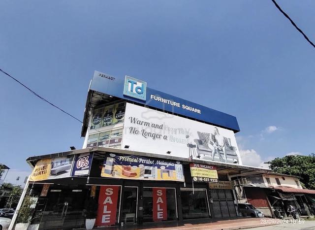 3 Storey Corner Commercial Shoplot for Rent Pekan Baru Bukit Tengah 1
