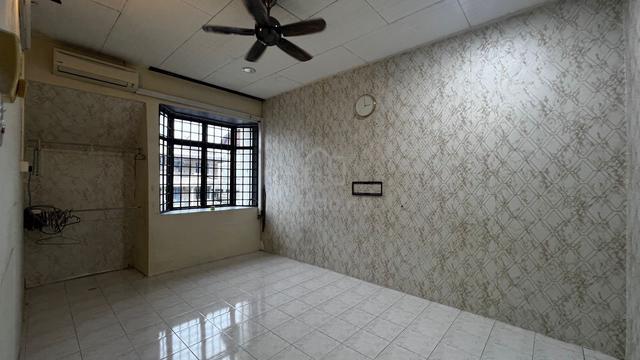 Full loan jalan perak tmn Bersatu kulai 1