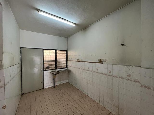 [FOR RENT] Taman Mastiara, Jalan Kuching 1