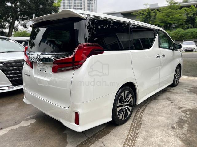Toyota ALPHARD 2.5 SC Full Spec Alpine Package - 2