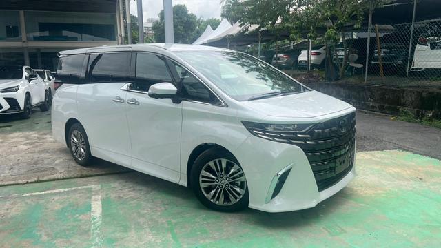 2025 Toyota ALPHARD 2.5 Z JBL SIDE STEP 6K KM 5A - 3
