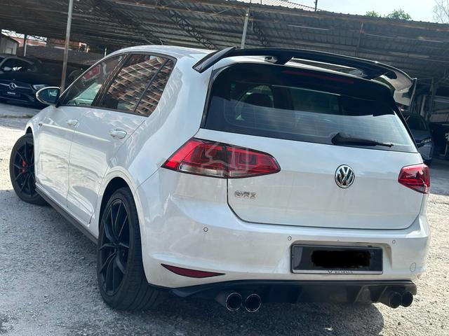 2014 Volkswagen GOLF 2.0 GTI ORI CONDITION F-LON - 1