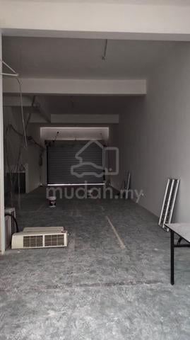 Gound Floor of 3 Storey Shoplot @ Tun Aminah 1