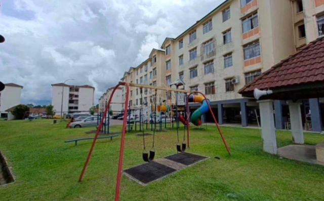 Flat Bukit Indah 1
