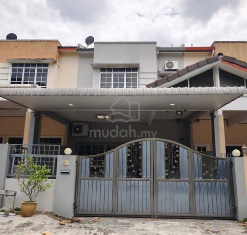 2 Storey For Rent@Fair Park 1