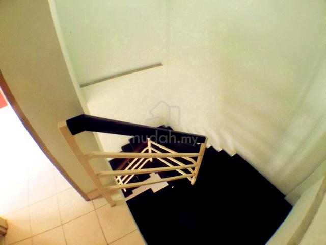 Andari Townvilla 4