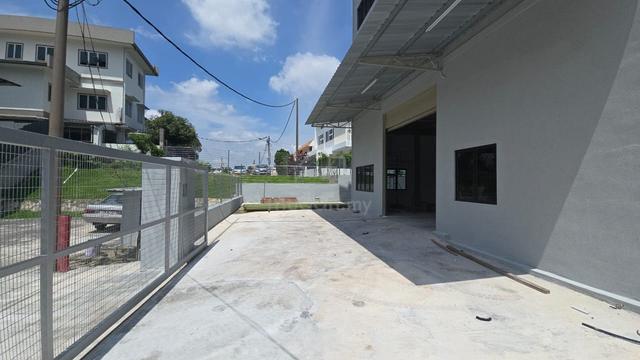 3 Storey Warehouse Jalan Kuari, Cheras (Q3583) 1
