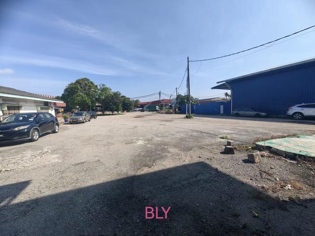 Telok Gong Port Klang For Rent Warehouse Bigger Trucks 1