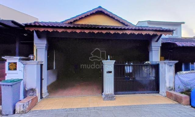 Rumah Teres Taman Desa Raya, Hulu Langat Untuk Dijual 1