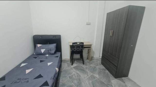 ~NICE SINGLE ROOM FOR RENT @ Klang @ P0rt Klang 1