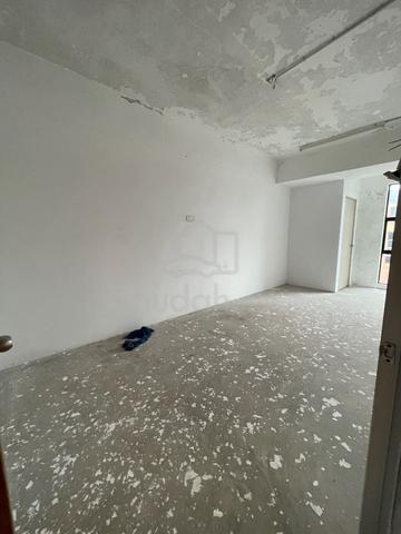 Taman Tas 1st Floor & 2nd Floor Shoplot 4