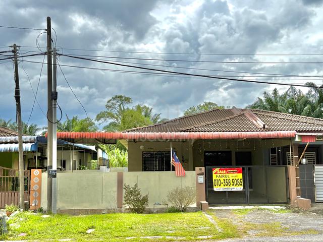 Freehold Semi D Setingkat Taman Changkat Larah Maju 1