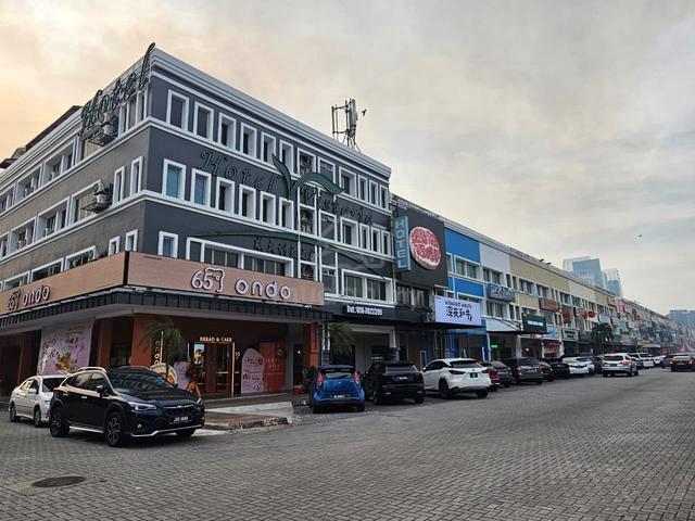 Mount Austin,Taman Austin Heights, Corner Shop for Rent 1