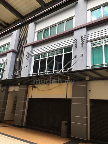 Plaza Glomac, 1st Floor Office For Let 1