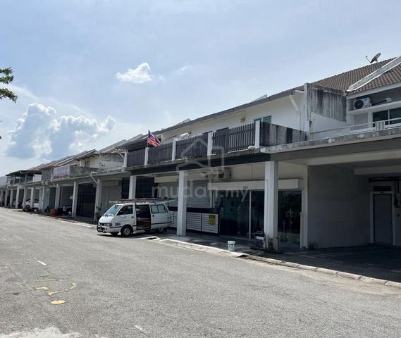 Bandar Seri Botani ,Ipoh / Double Storey Shop House For Sale 3
