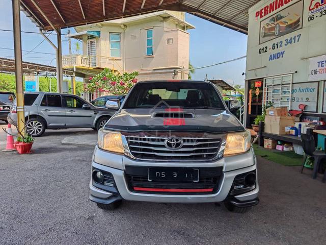 2015 Toyota HILUX 2.5 G TRD SPORTIVO (A) - 5