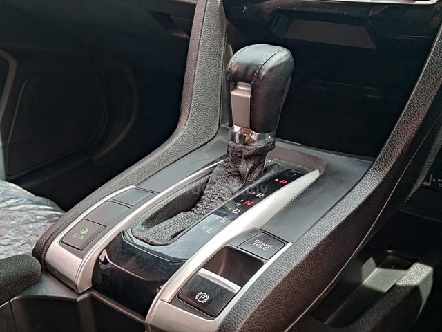 2017 Honda CIVIC 1.8 S i-VTEC (A) - 5