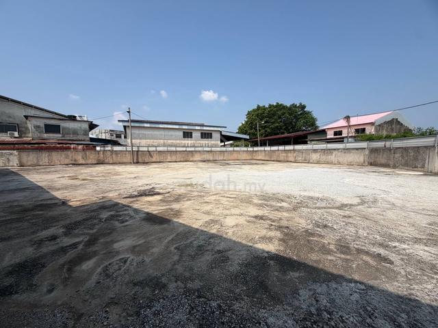 HUGE 14,866 SqFt Open Yard and Warehouse @ Taman Malim Jaya 1
