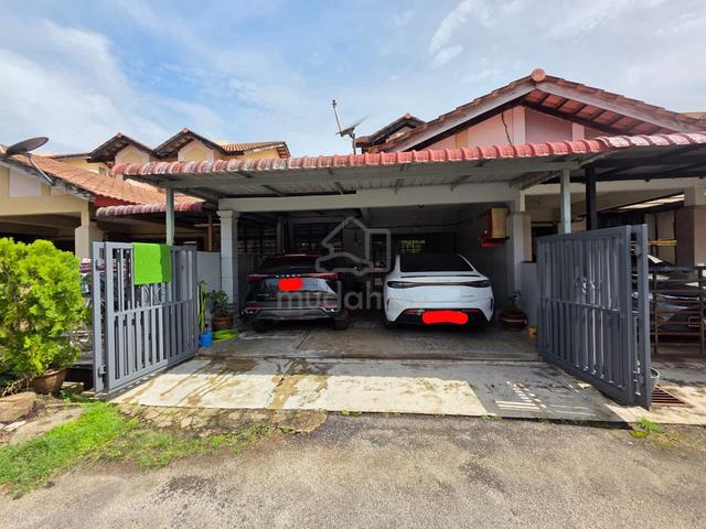 TERES SATU TINGKAT SETENGAH BANDAR DAMANSARA Pasdec 1