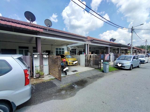 Open Facing SINGLE STOREY TAMAN MELATI INDAH, BATU KIKIR 1