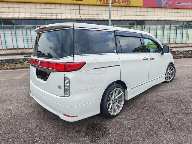 2011 Nissan ELGRAND 3.5 HIGHWAY STAR (A) - 1