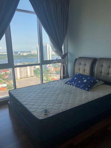 Medium Room @ Paragon Suites, next to CIQ (private toilet with heater) 1