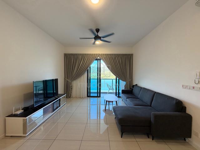 Queens Residences Q1 @ Queens Waterfront 1