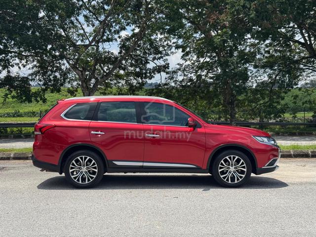16Mitsubishi OUTLANDER 2.4 (A) S/ROOF P/BOOT Wrty - 4