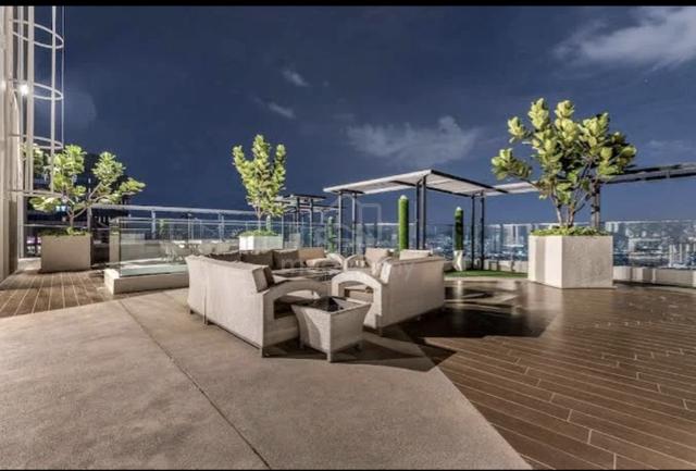 Reizz Residence 1